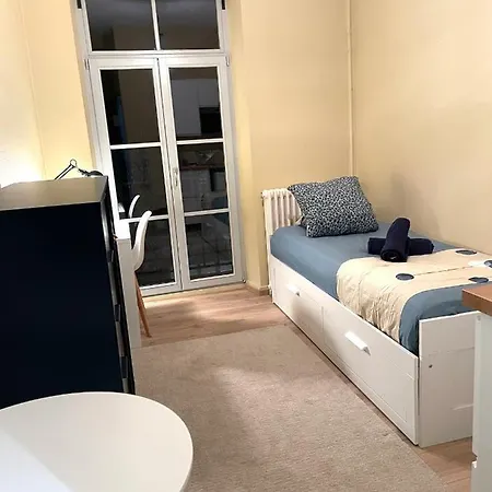 Petit Centre-ville N°8 Apartment